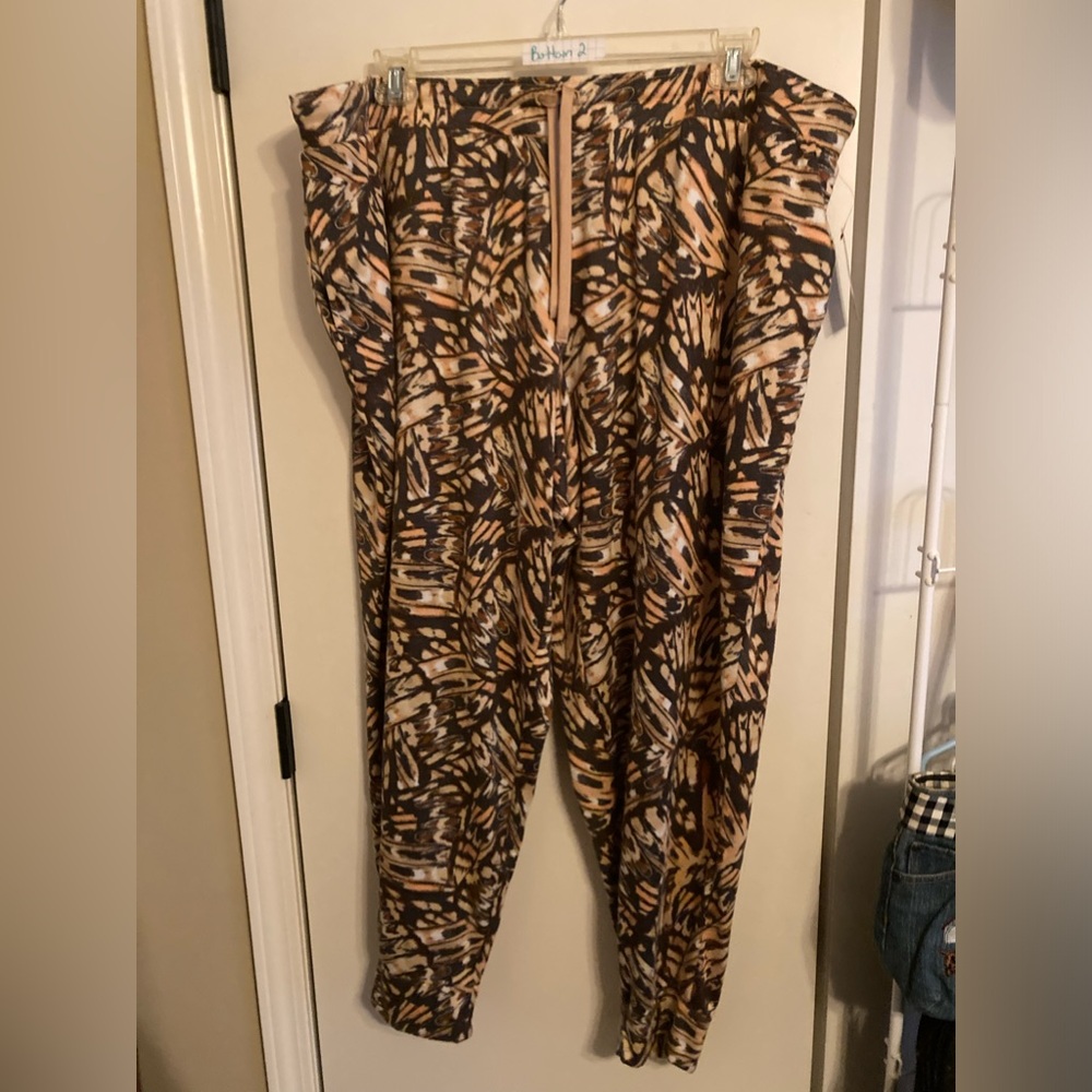 NWT plus size 3x 22W/24W Joyspun pants or pj bottoms earth tones